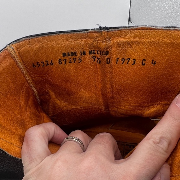 Frye Bowery leather men’s side zip boot, black leather, size 9.5 - Picture 5 of 10